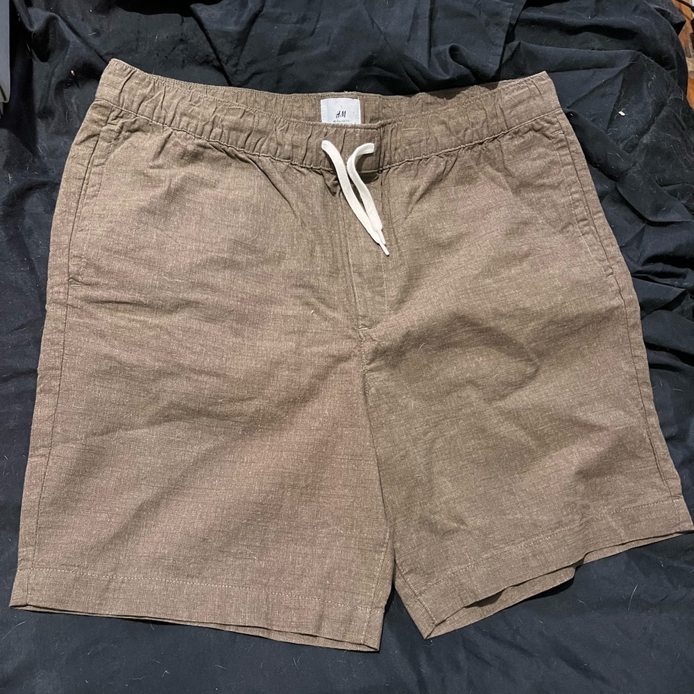 H&M Regular Fit Linen Blend Shorts